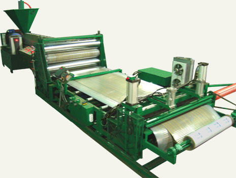 Оборудование (тип EXT_1700/110/260 UW) для производства дублированных пластмассовых листов и пленок шириной до 2400 мм